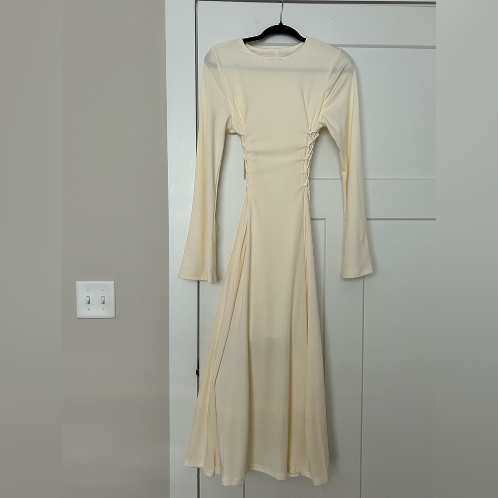 Women's Cream Long Sleeve Maxi Dress
